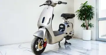 V1 Plus Lihaze góc 2